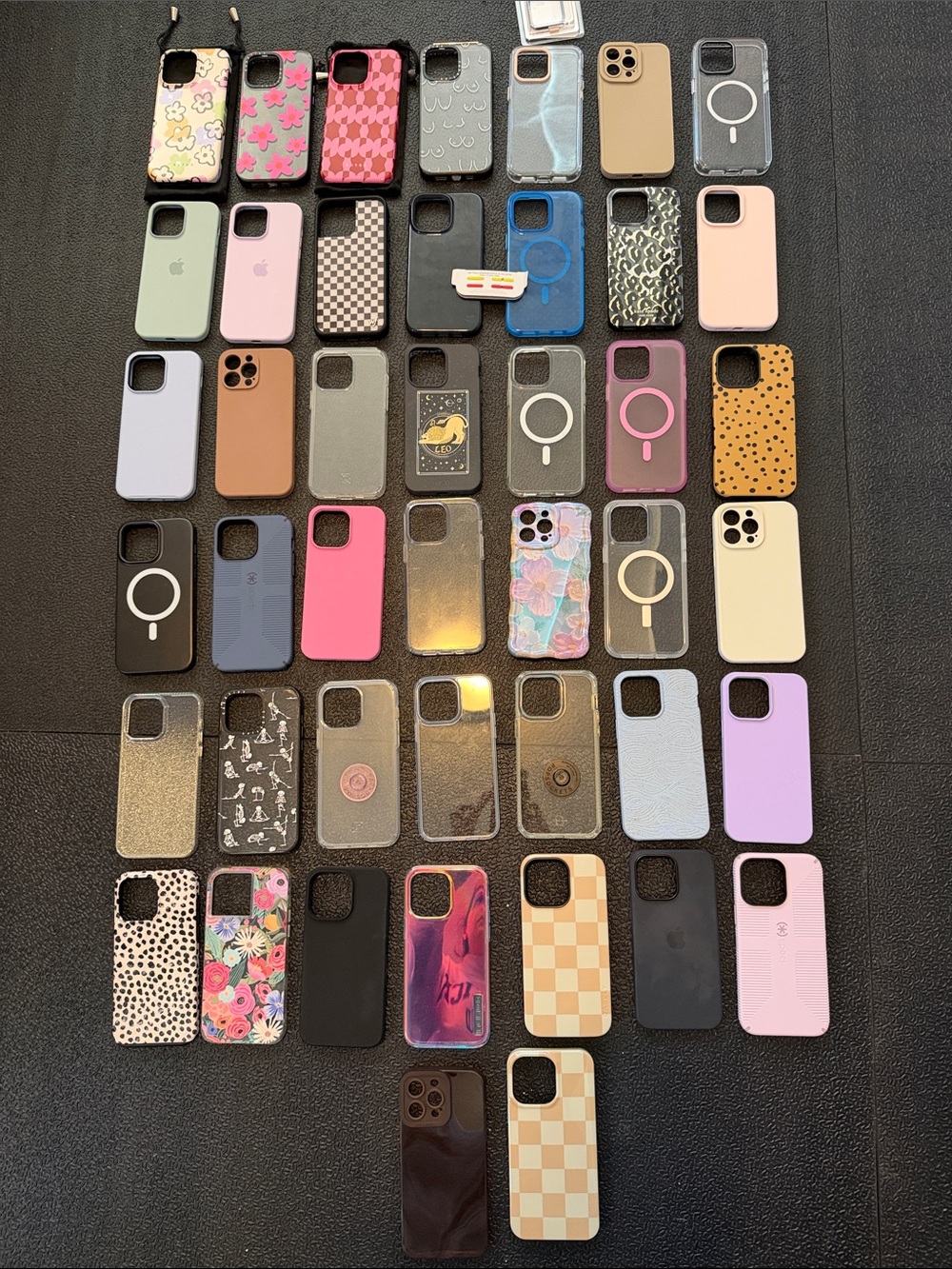 Assorted iPhone 14 Pro Max cases
